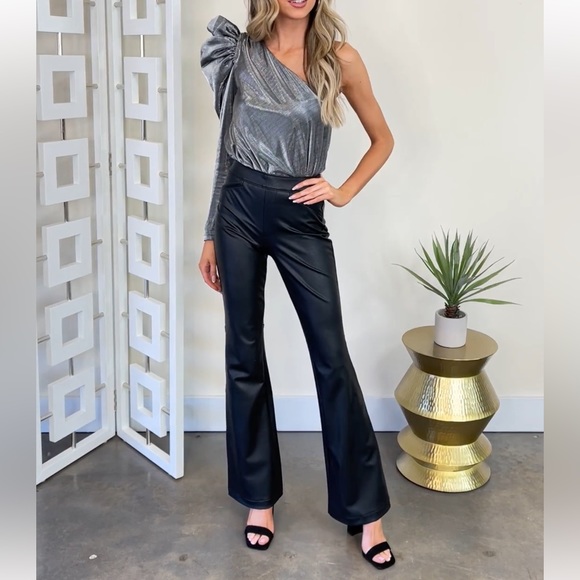 SEXY One Shoulder Ruffle One Shoulder Metallic Bodysuit ~ Taylor Swift Eras Tour - Picture 5 of 12